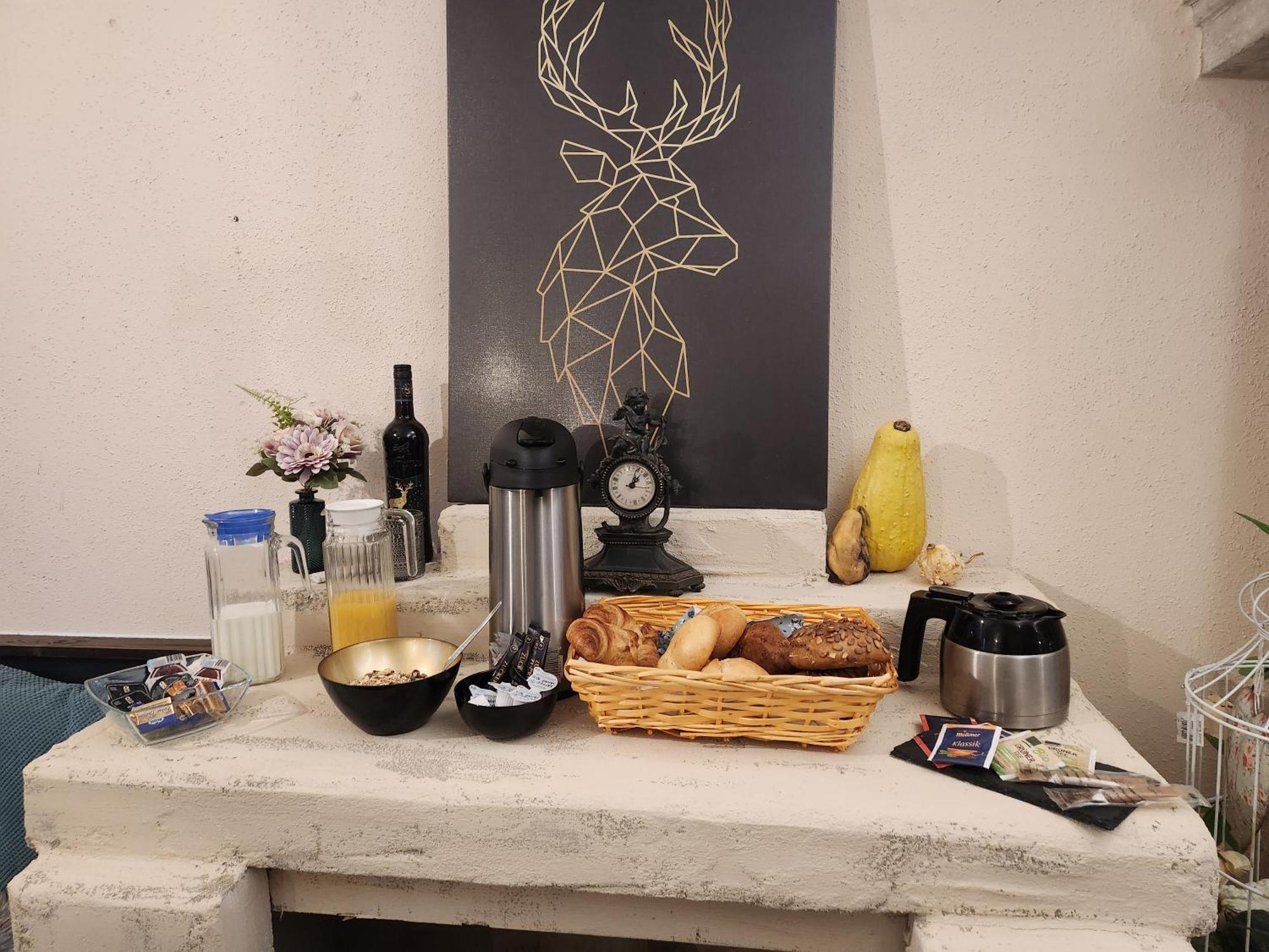 ホテル Schwalbenhof Lommatzsch エクステリア 写真